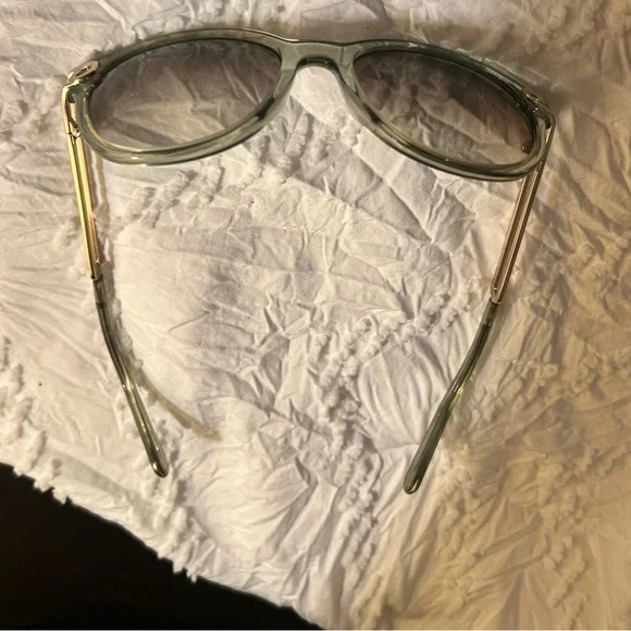 Chloe light green and clear Sunglasses Excellent Condition! - Picture 4 of 8
